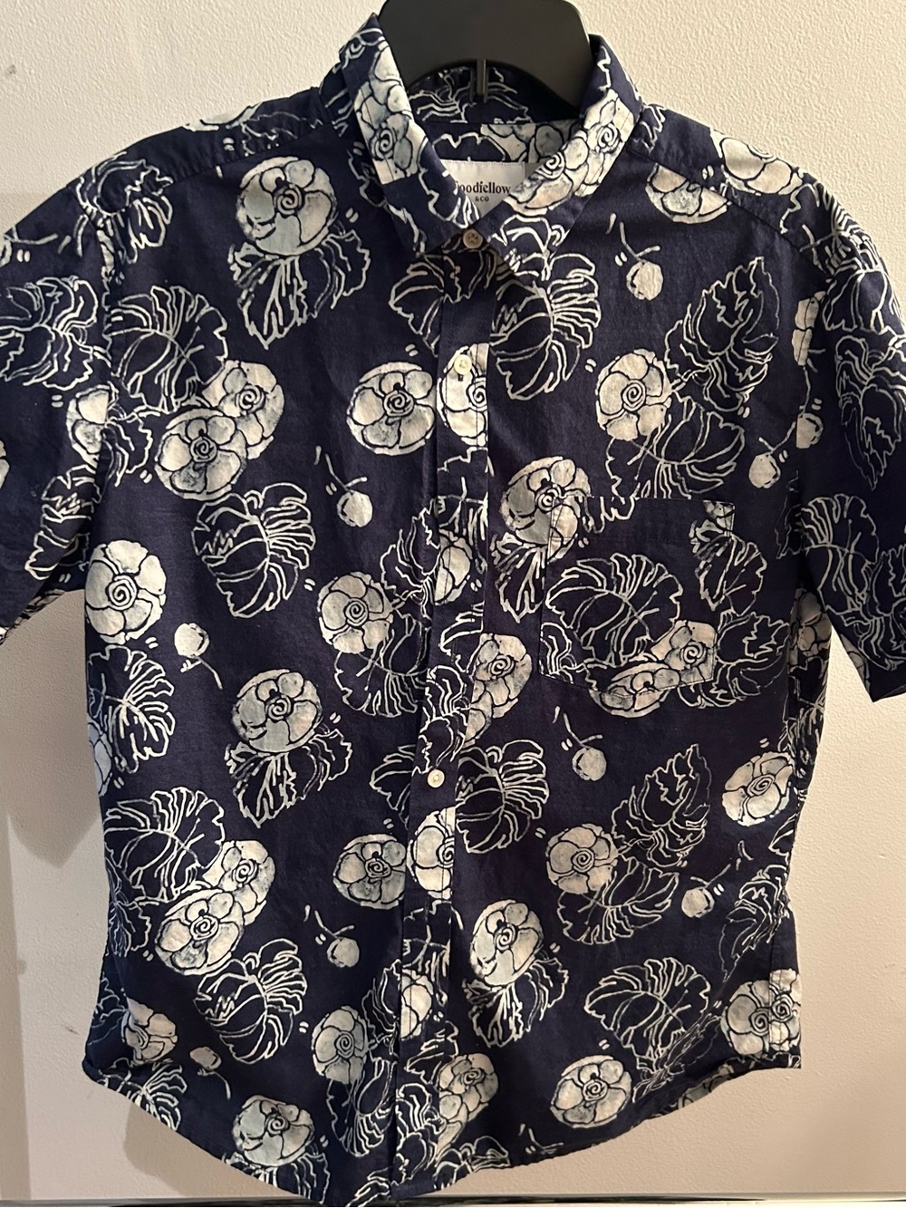 3 Men’s Button-Up Shirts Blue Floral/Flamingo/Sumo - Picture 4 of 4
